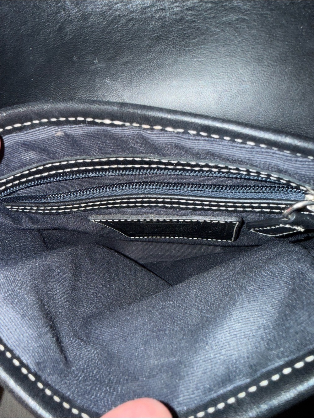 Coach Vintage signature crossbody bag, black, EUC - Picture 2 of 4